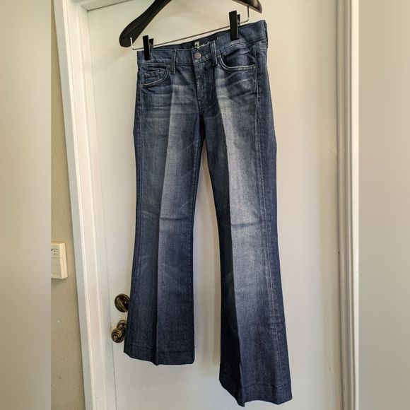 7 for all mankind dojo jeans. Excellent Condition. Size 26. - Picture 3 of 6